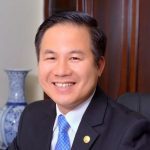 luật sư tư vấn Vương anh